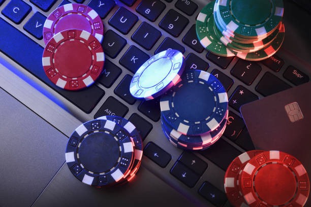prediksi totopaedi live-dealer roulette table with croupier and multi-camera view on mobile